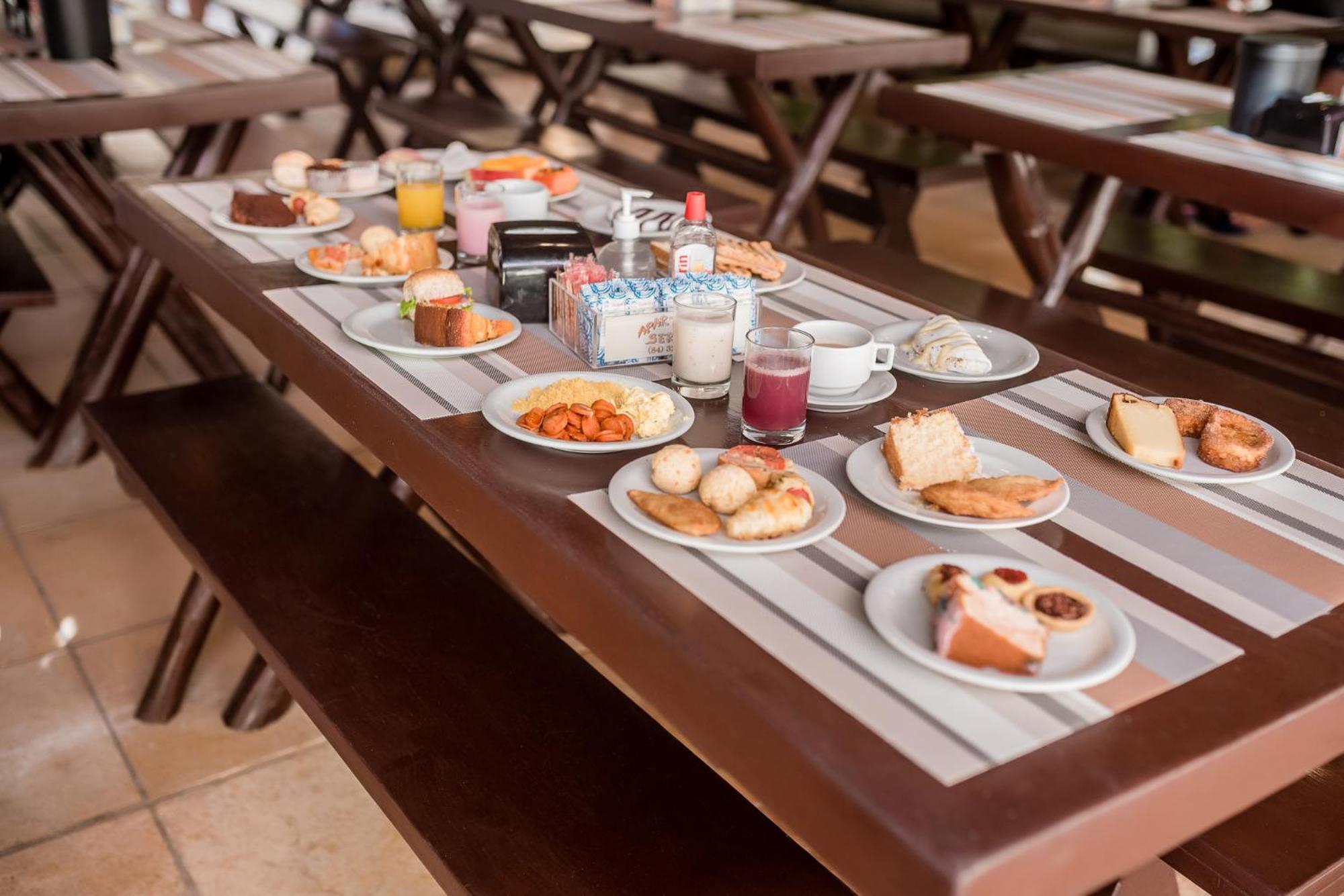 Apart Hotel Serantes Натал Екстериор снимка